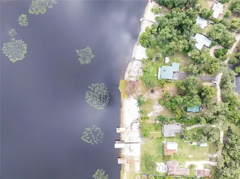 114 Little Orange Lake Drive Hawthorne FL 32640