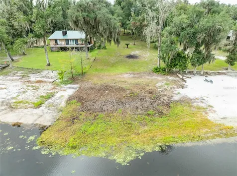 114 Little Orange Lake Drive Hawthorne FL 32640