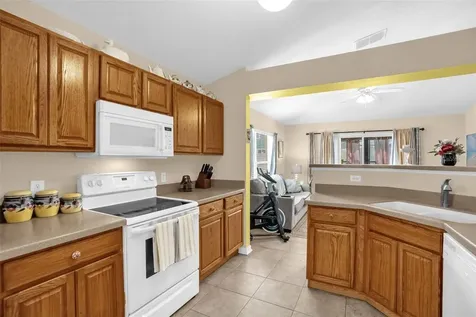 839 Marietta Lane Eustis FL 32726