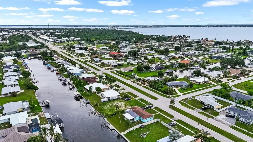21748 Edgewater Drive Port Charlotte FL 33952