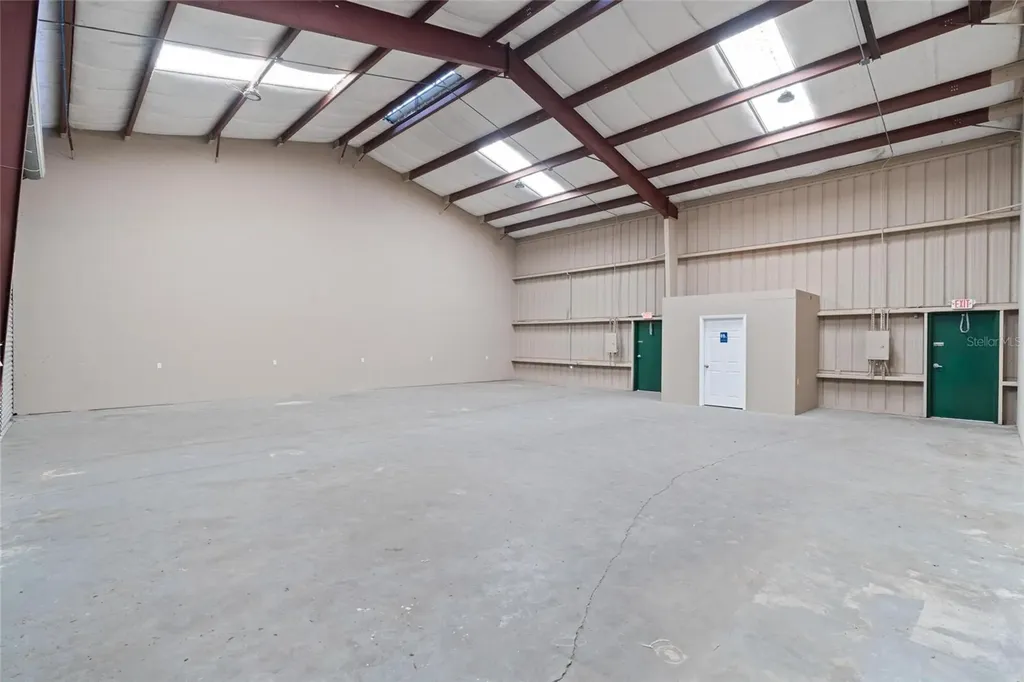 743 Wesley Avenue Tarpon Springs FL 34689