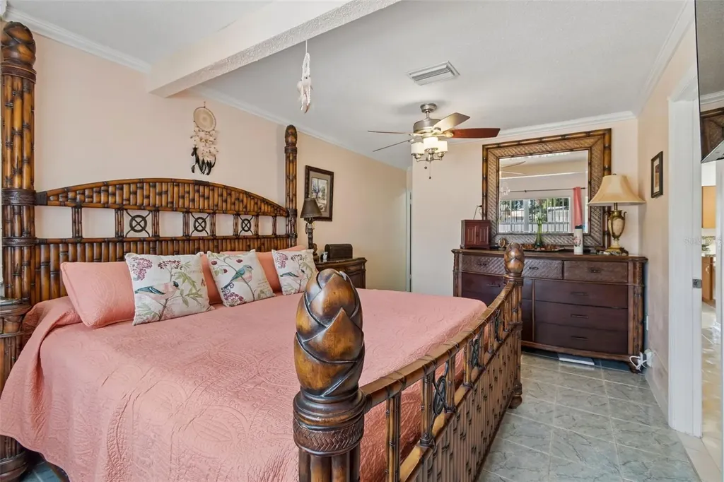 3309 W Burke Street Tampa FL 33614