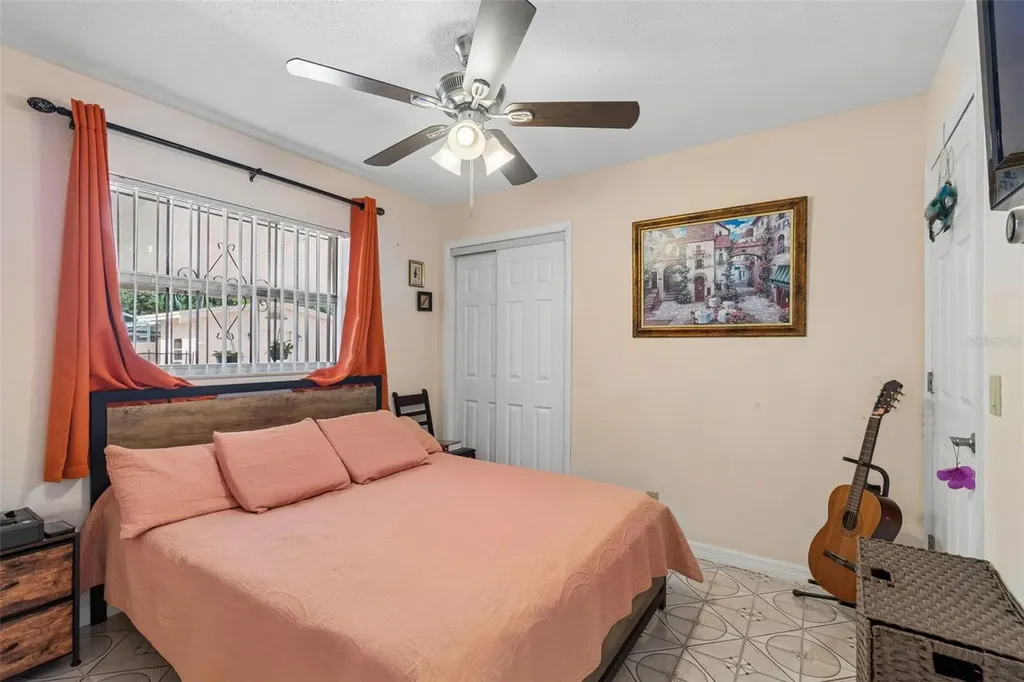 3309 W Burke Street Tampa FL 33614