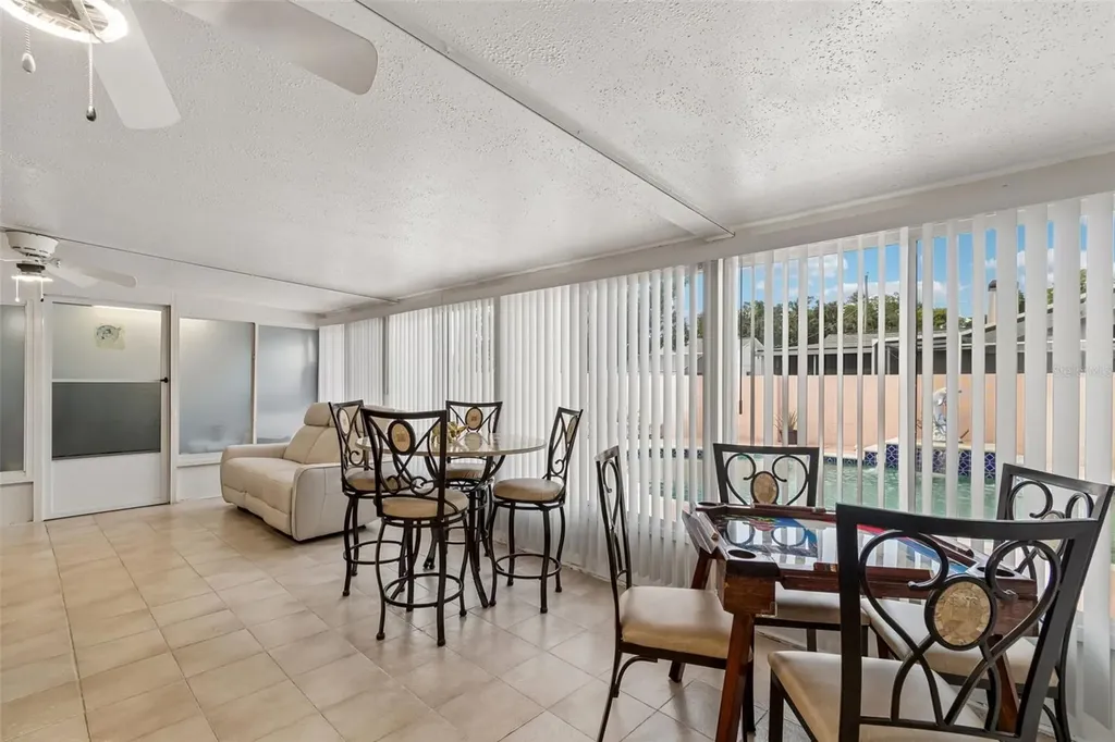 3309 W Burke Street Tampa FL 33614