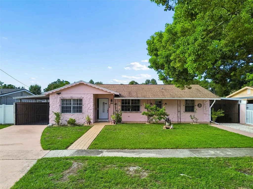 3309 W Burke Street Tampa FL 33614