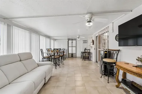 3309 W Burke Street Tampa FL 33614
