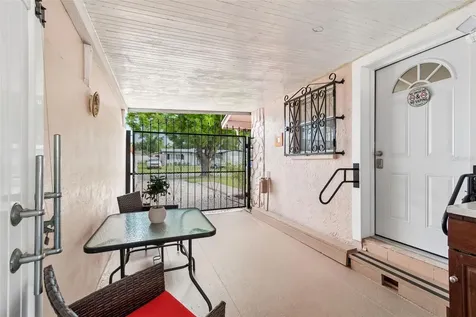 3309 W Burke Street Tampa FL 33614