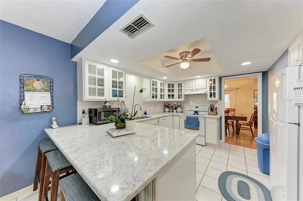 6207 Courtside Drive Bradenton FL 34210