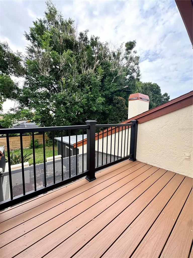 6207 Courtside Drive Bradenton FL 34210