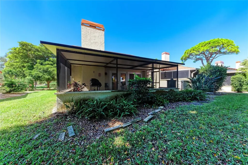 6207 Courtside Drive Bradenton FL 34210