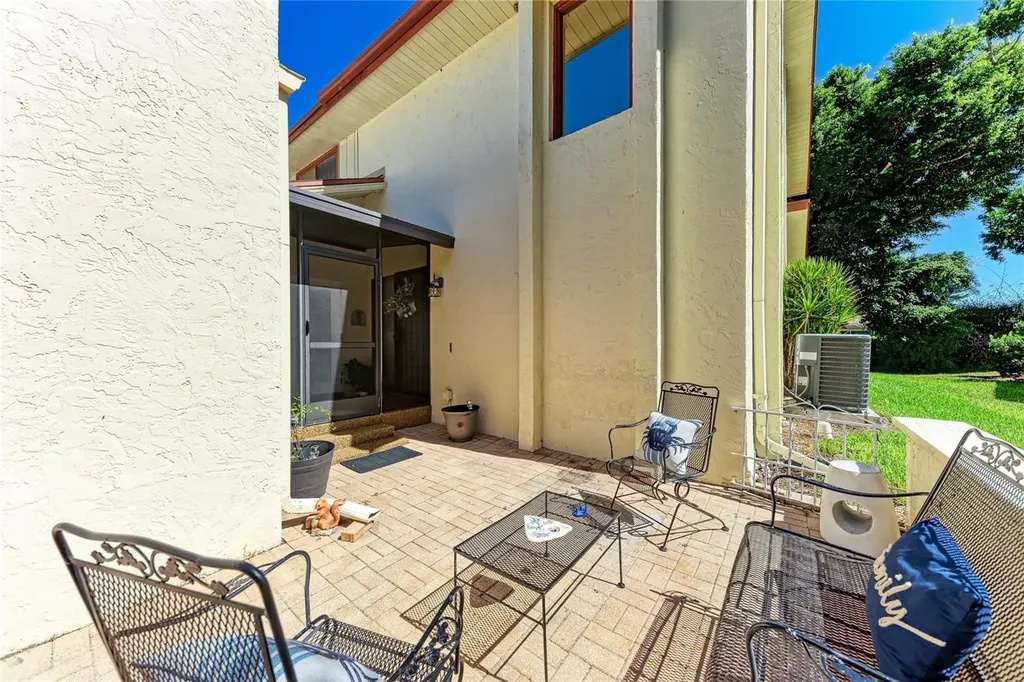 6207 Courtside Drive Bradenton FL 34210