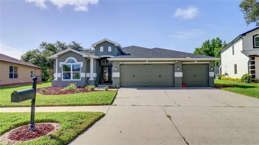 5725 Justicia Loop Land O Lakes FL 34639