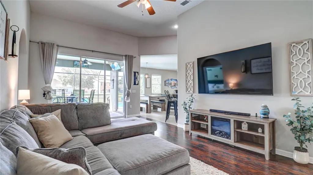 5725 Justicia Loop Land O Lakes FL 34639