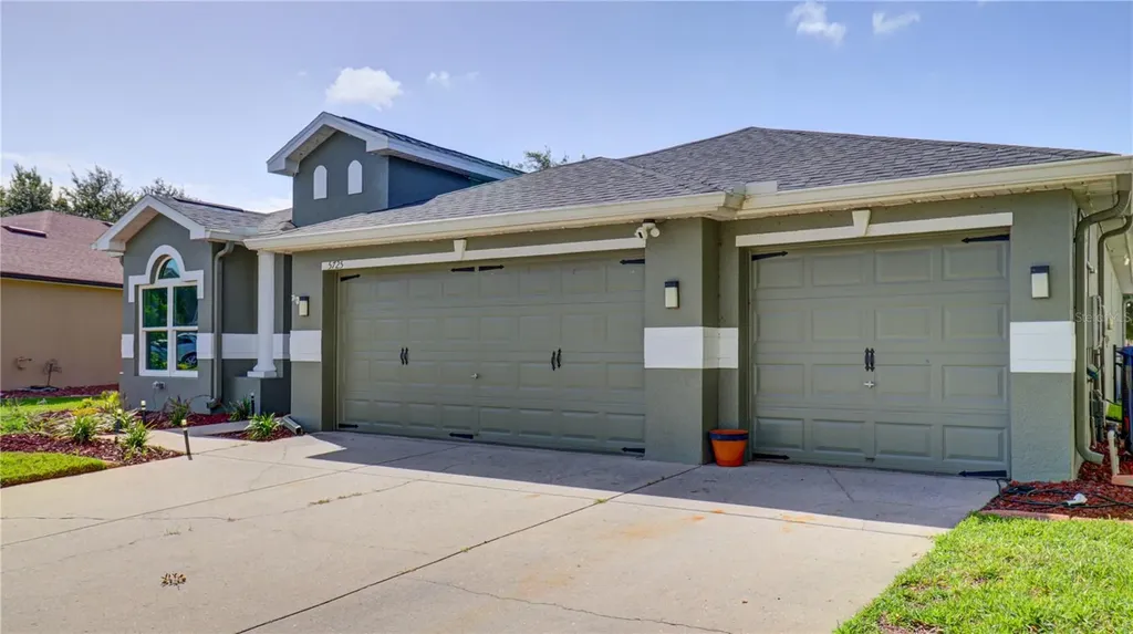 5725 Justicia Loop Land O Lakes FL 34639