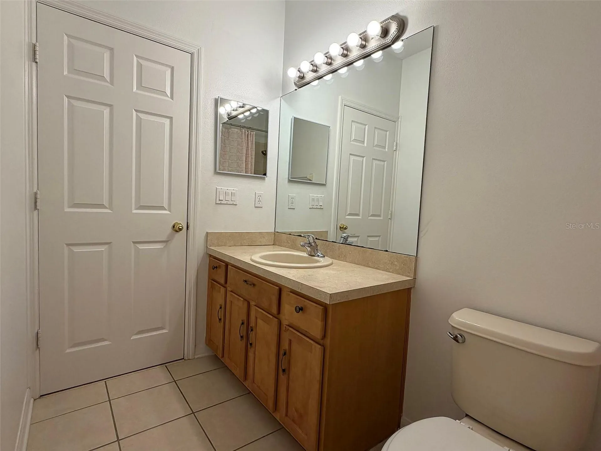 4530 Amberly Oaks Court Tampa FL 33614