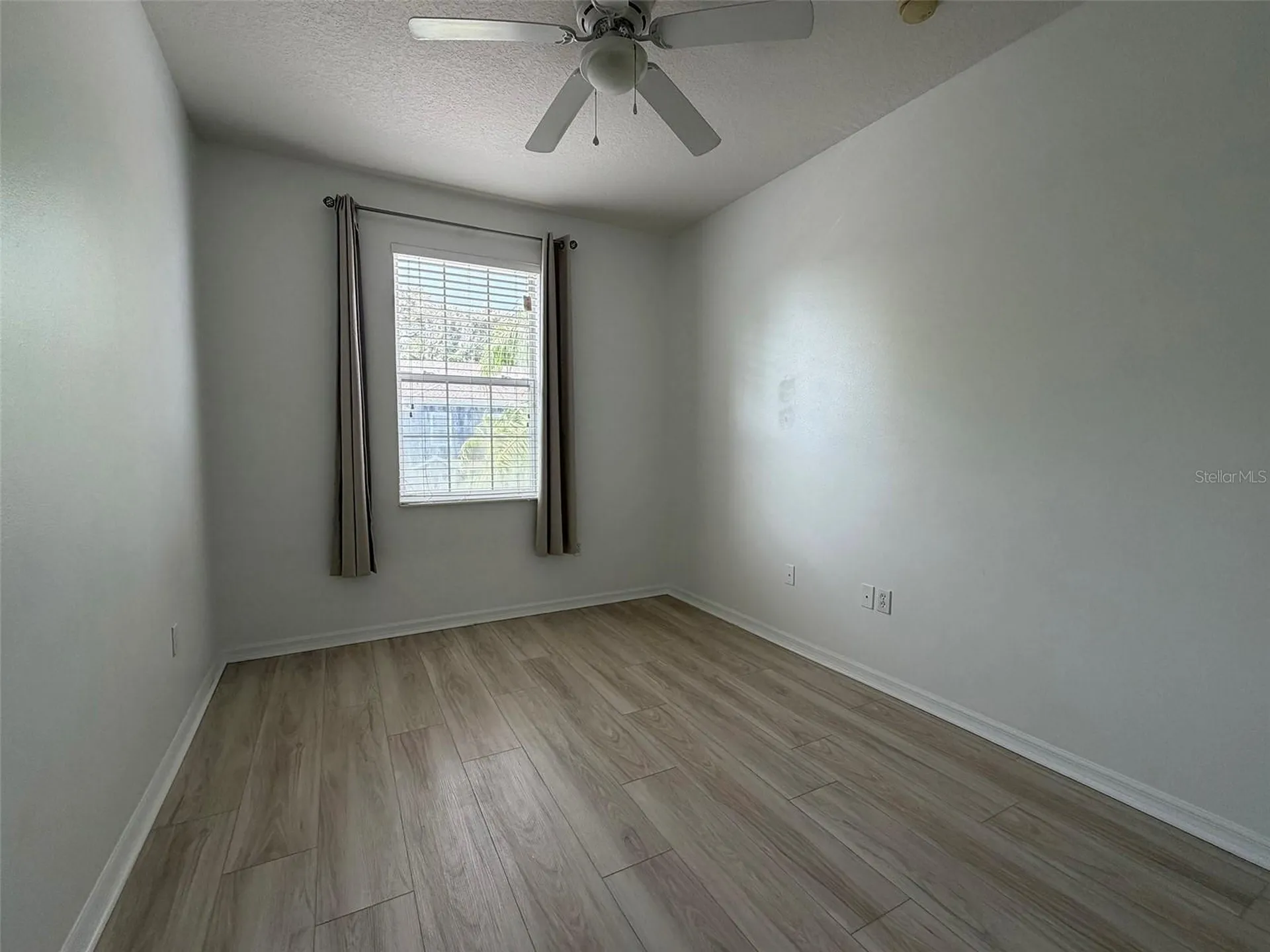 4530 Amberly Oaks Court Tampa FL 33614