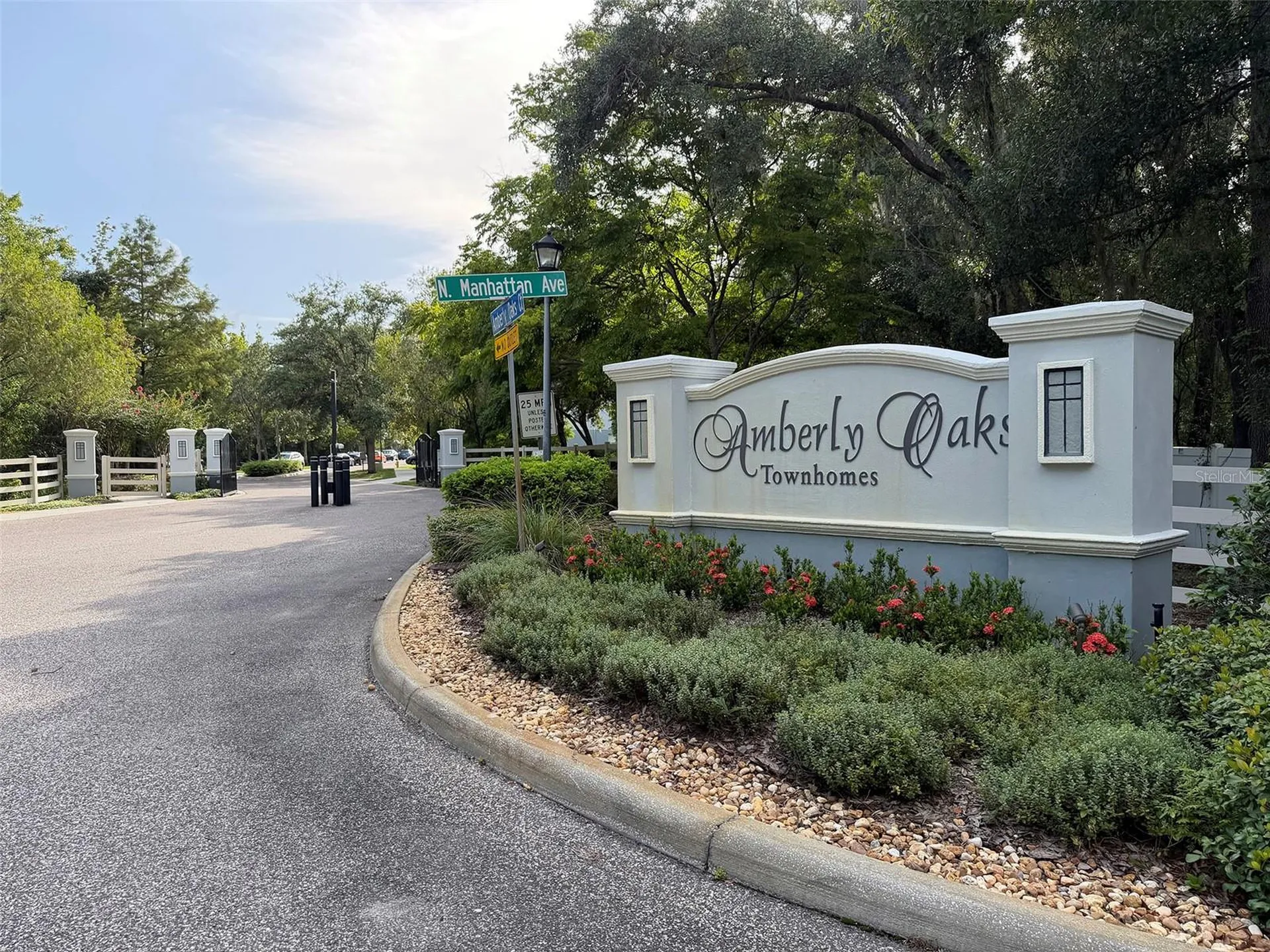 4530 Amberly Oaks Court Tampa FL 33614