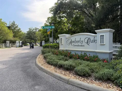 4530 Amberly Oaks Court Tampa FL 33614