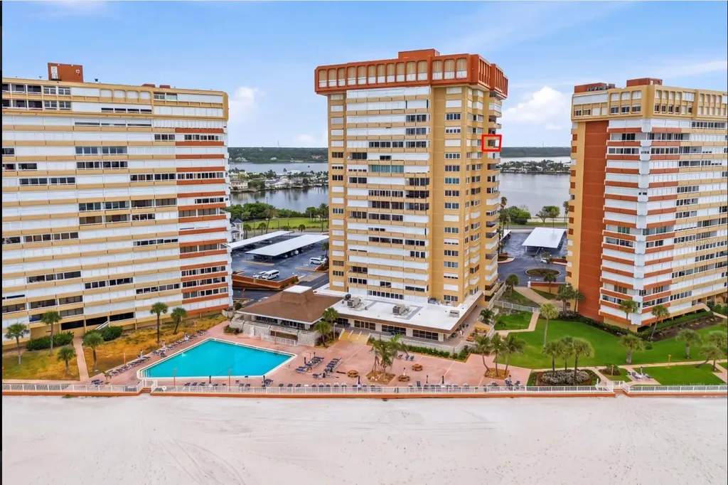 17920 Gulf Boulevard St Petersburg FL 33708