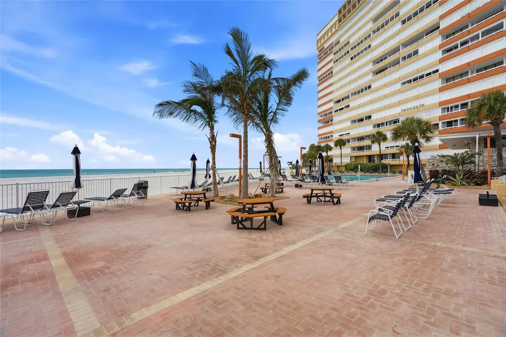 17920 Gulf Boulevard St Petersburg FL 33708