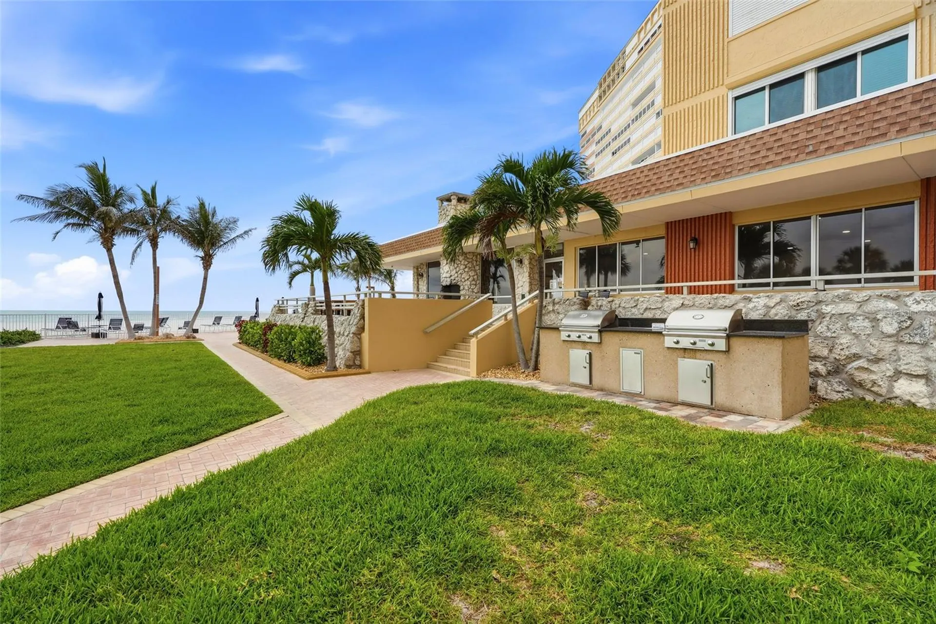 17920 Gulf Boulevard St Petersburg FL 33708