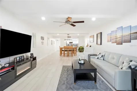 17920 Gulf Boulevard St Petersburg FL 33708