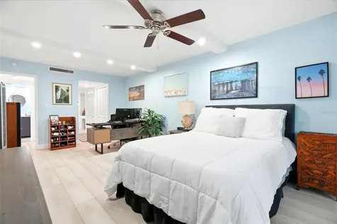 17920 Gulf Boulevard St Petersburg FL 33708