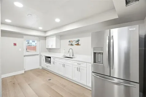 17920 Gulf Boulevard St Petersburg FL 33708