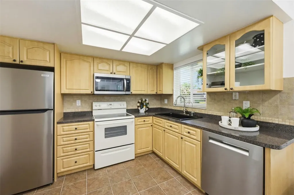 10600 41st Court N Clearwater FL 33762