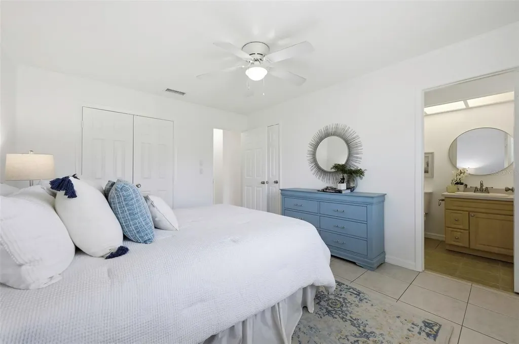 10600 41st Court N Clearwater FL 33762