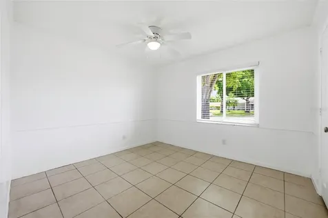 10600 41st Court N Clearwater FL 33762