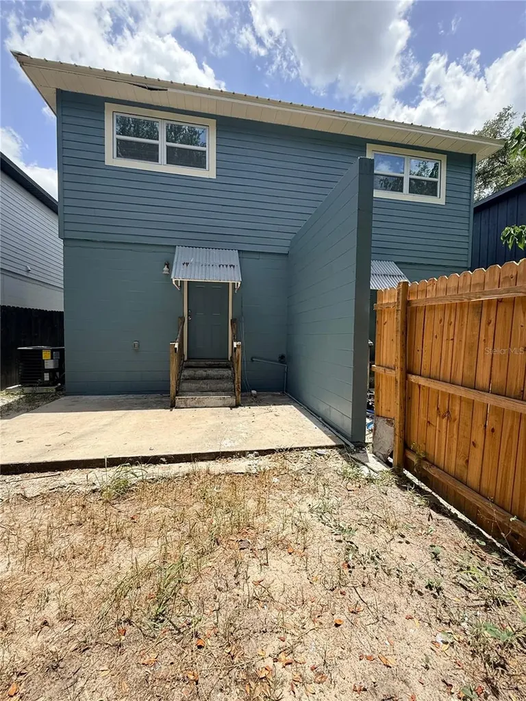 2614 SW 31st Place Gainesville FL 32608