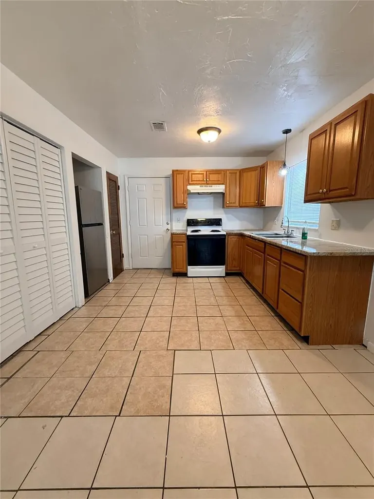 2614 SW 31st Place Gainesville FL 32608