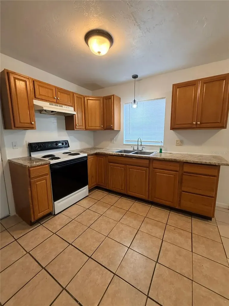 2614 SW 31st Place Gainesville FL 32608