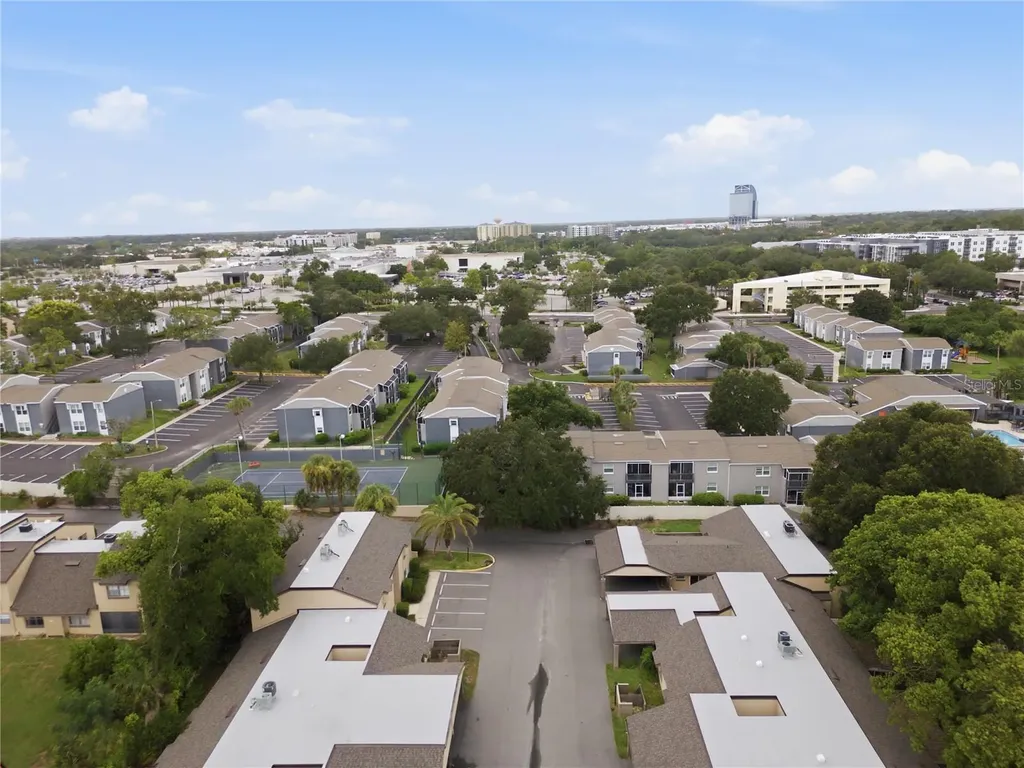 520 Windmeadows Street Altamonte Springs FL 32701