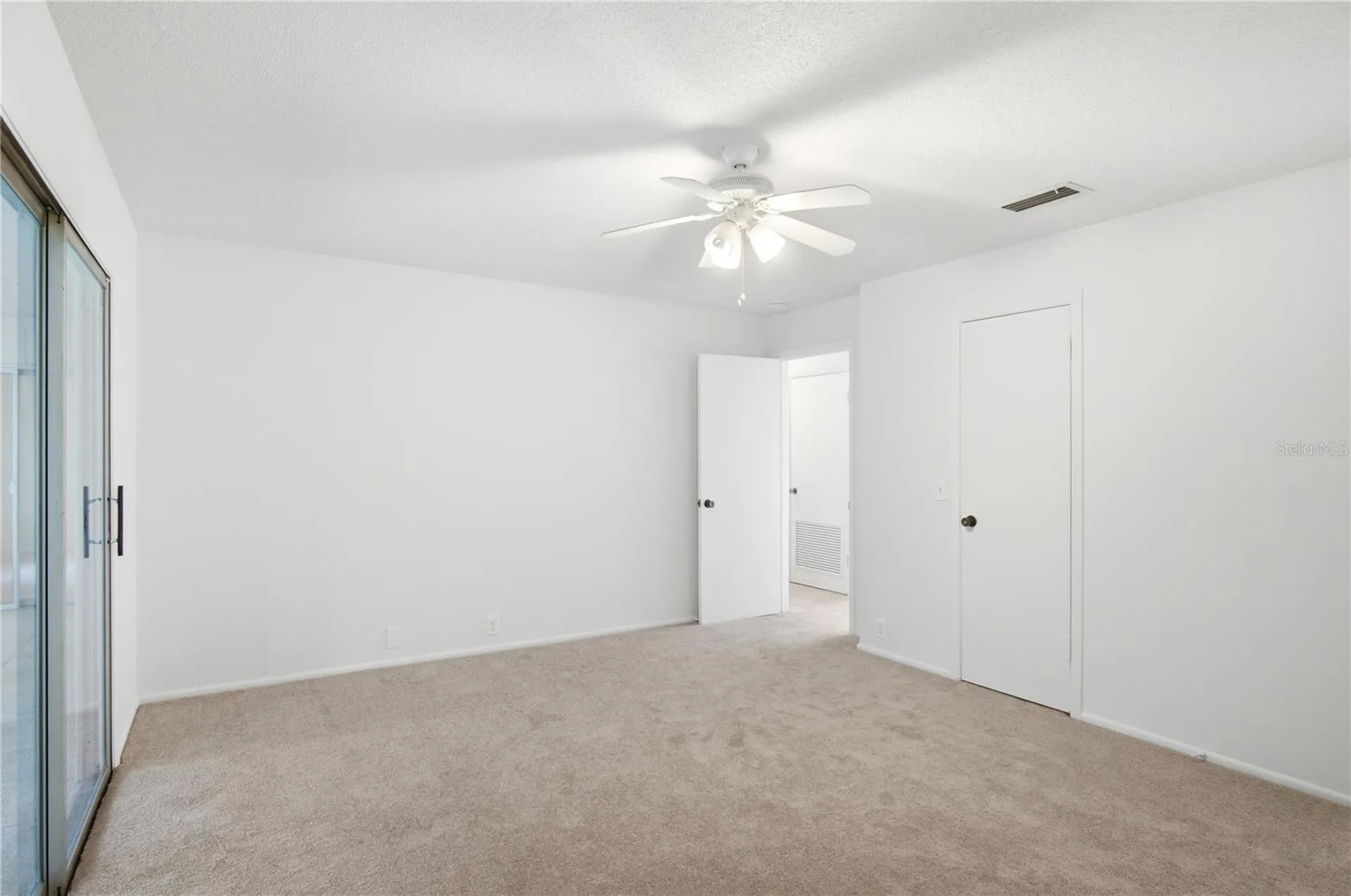 520 Windmeadows Street Altamonte Springs FL 32701