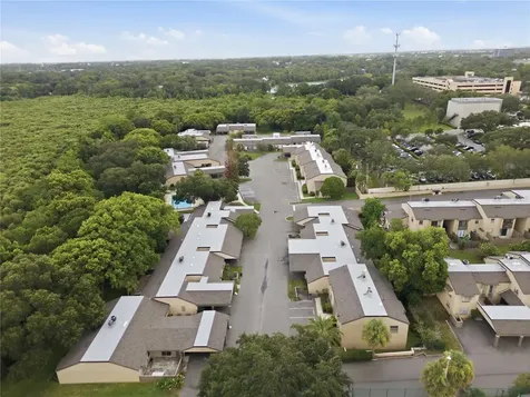 520 Windmeadows Street Altamonte Springs FL 32701