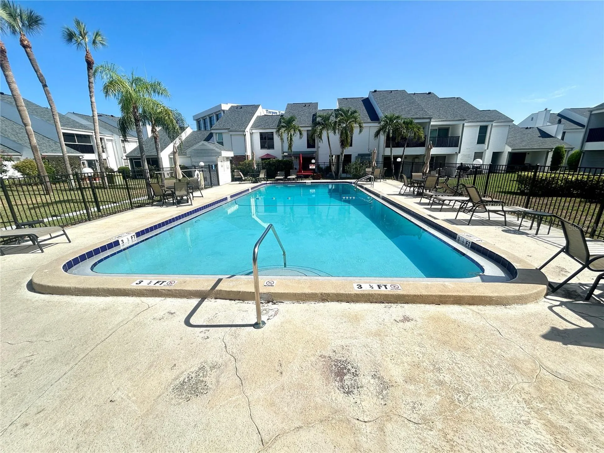 705 Haven Place Tarpon Springs FL 34689