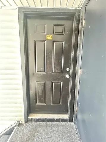 705 Haven Place Tarpon Springs FL 34689