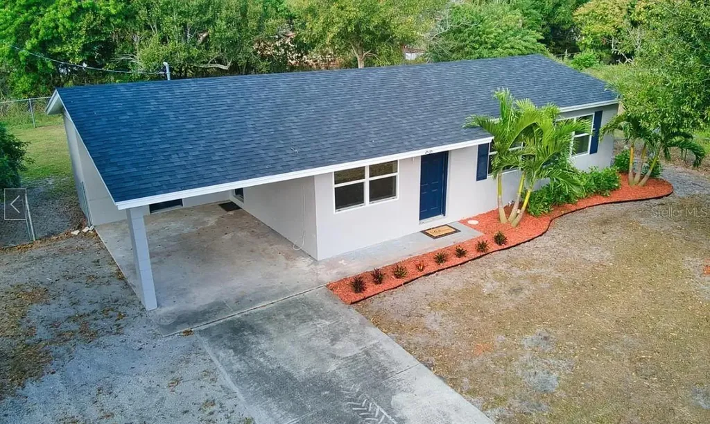 4535 38th Court Vero Beach FL 32967