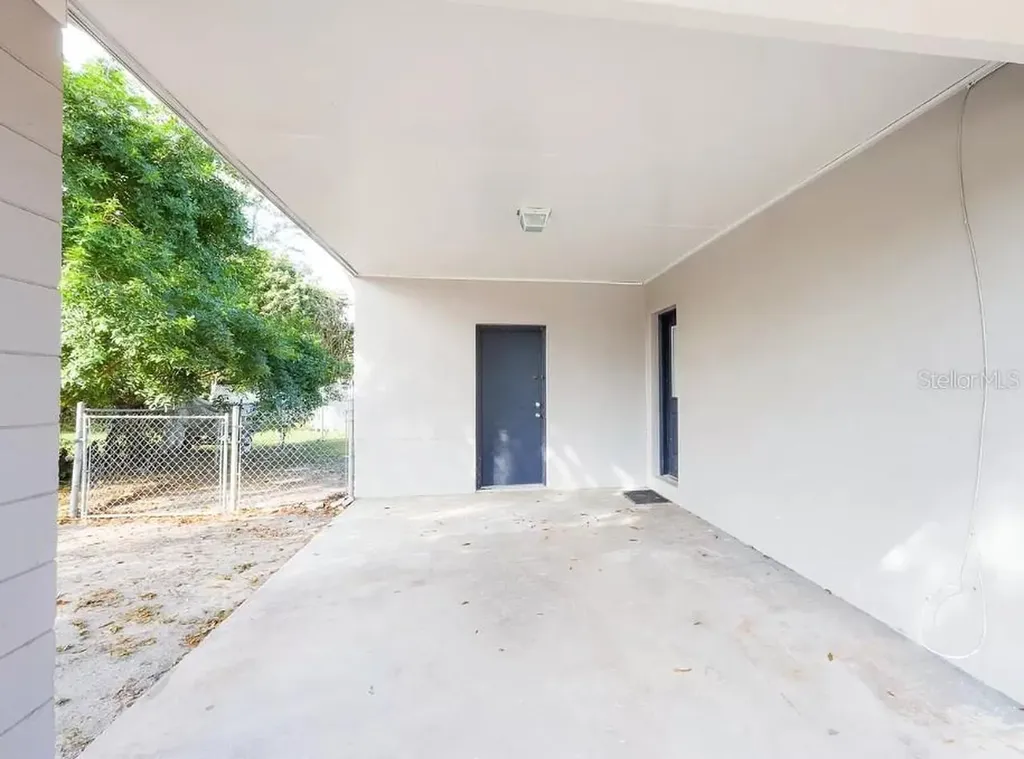 4535 38th Court Vero Beach FL 32967