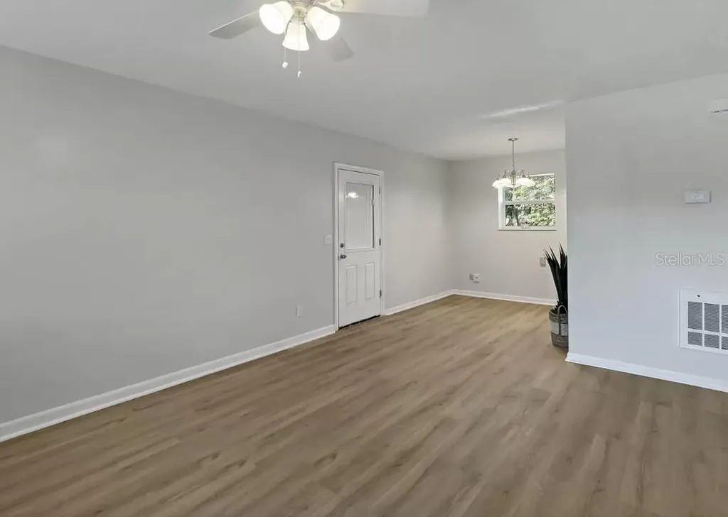 4535 38th Court Vero Beach FL 32967