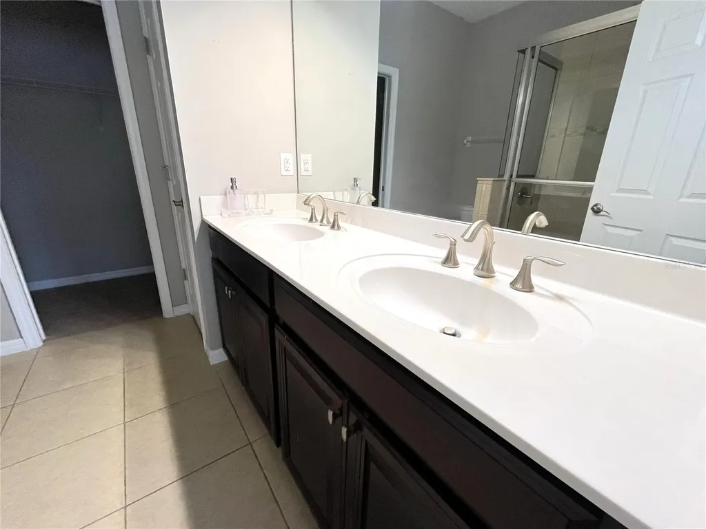 137 Navigation Circle Osprey FL 34229