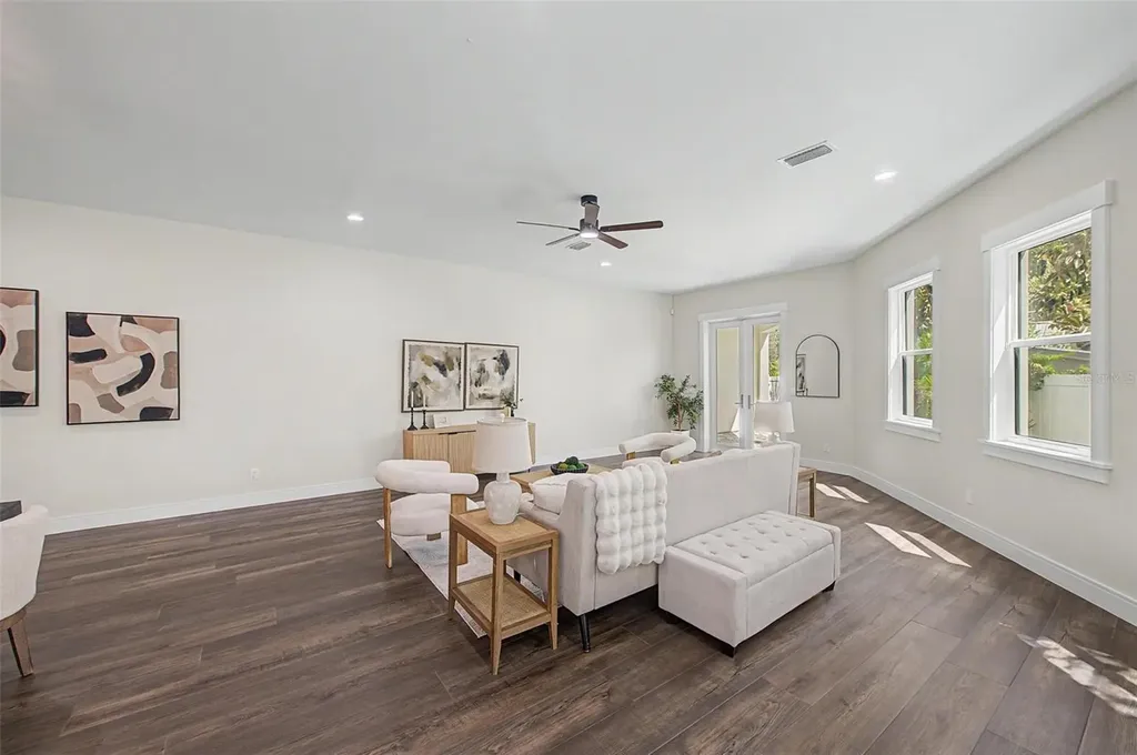 110 S Arrawana Avenue Tampa FL 33609