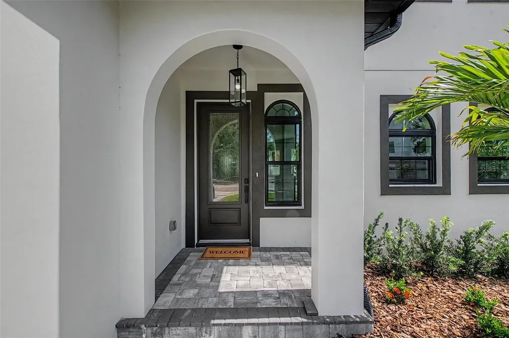 110 S Arrawana Avenue Tampa FL 33609
