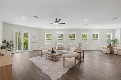 110 S Arrawana Avenue Tampa FL 33609