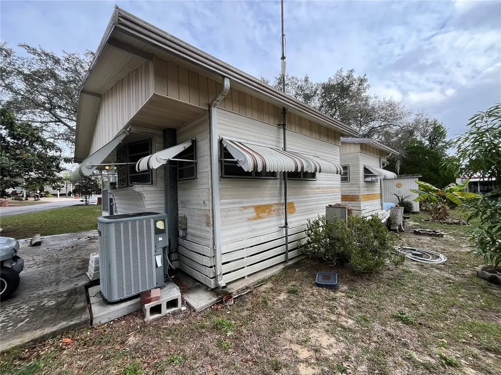 16 Grey Fox Lane Lake Wales FL 33898
