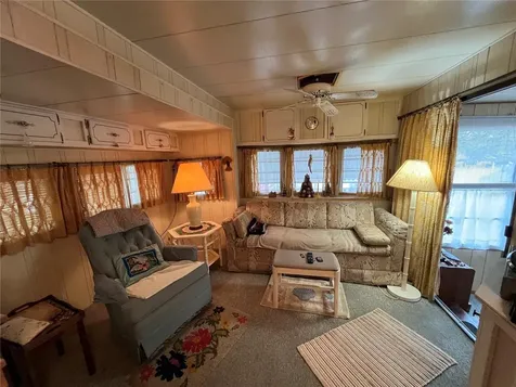 16 Grey Fox Lane Lake Wales FL 33898