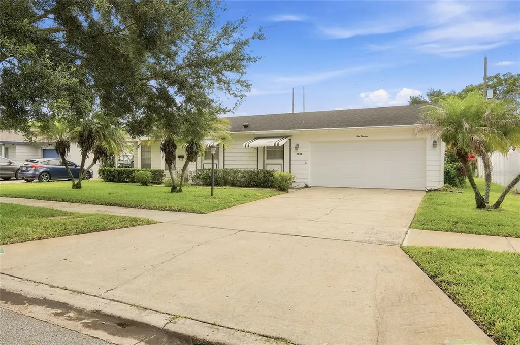 1013 Sunwood Lane Orlando FL 32807