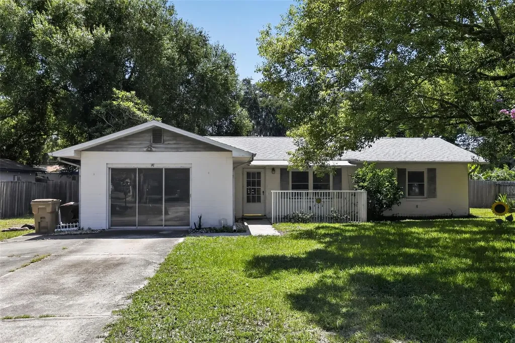 2651 Sample Street Kissimmee FL 34744